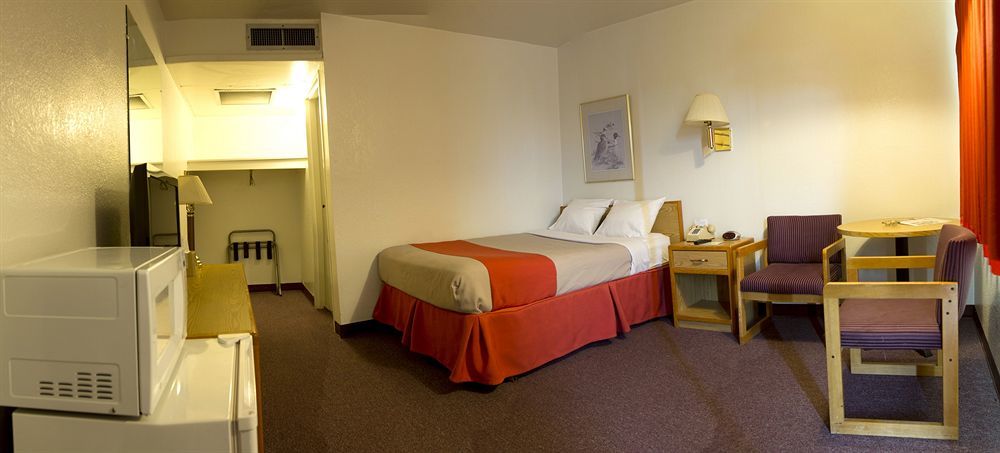 Capitol Inn & Suites 피에르 외부 사진