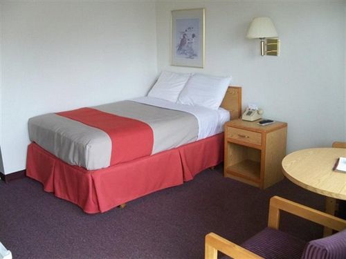 Capitol Inn & Suites 피에르 외부 사진